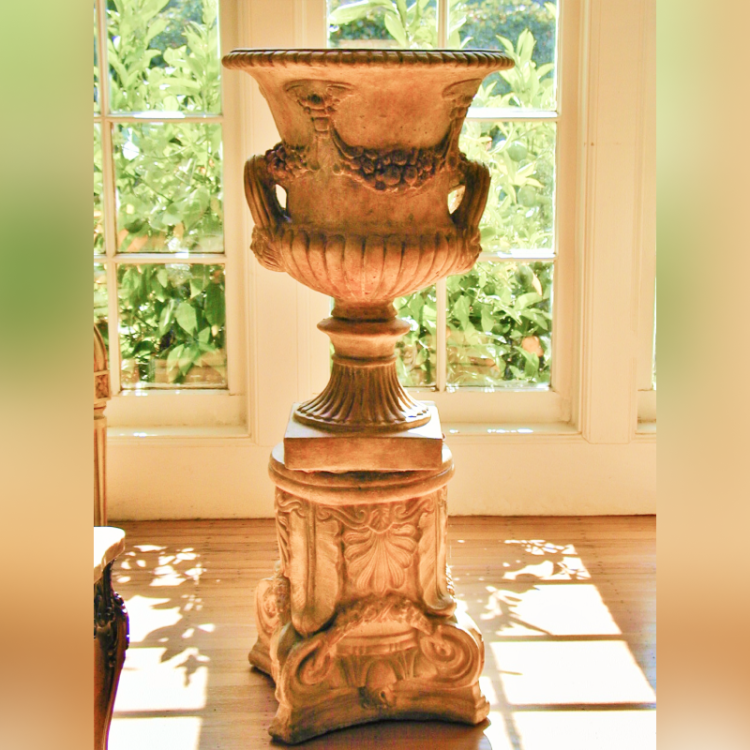 Renaissance vase